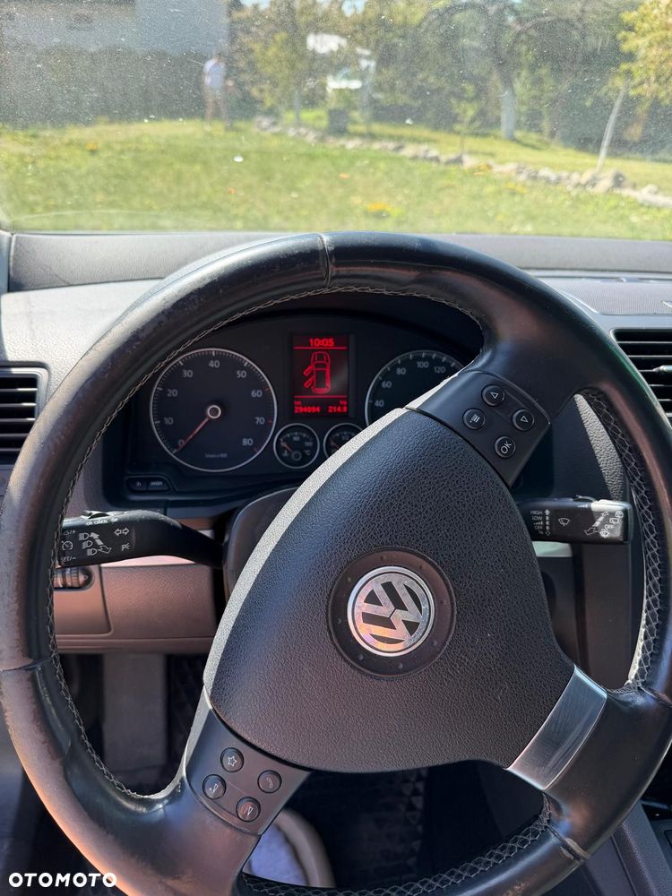 Volkswagen Golf - 12