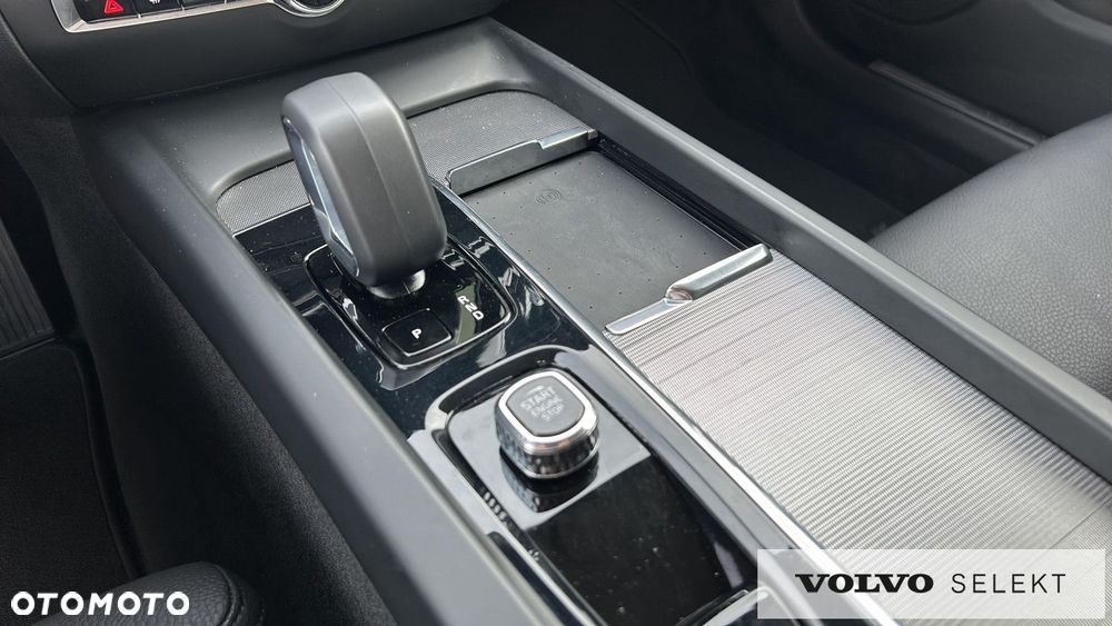 Volvo V60 B4 D Plus Dark - 16