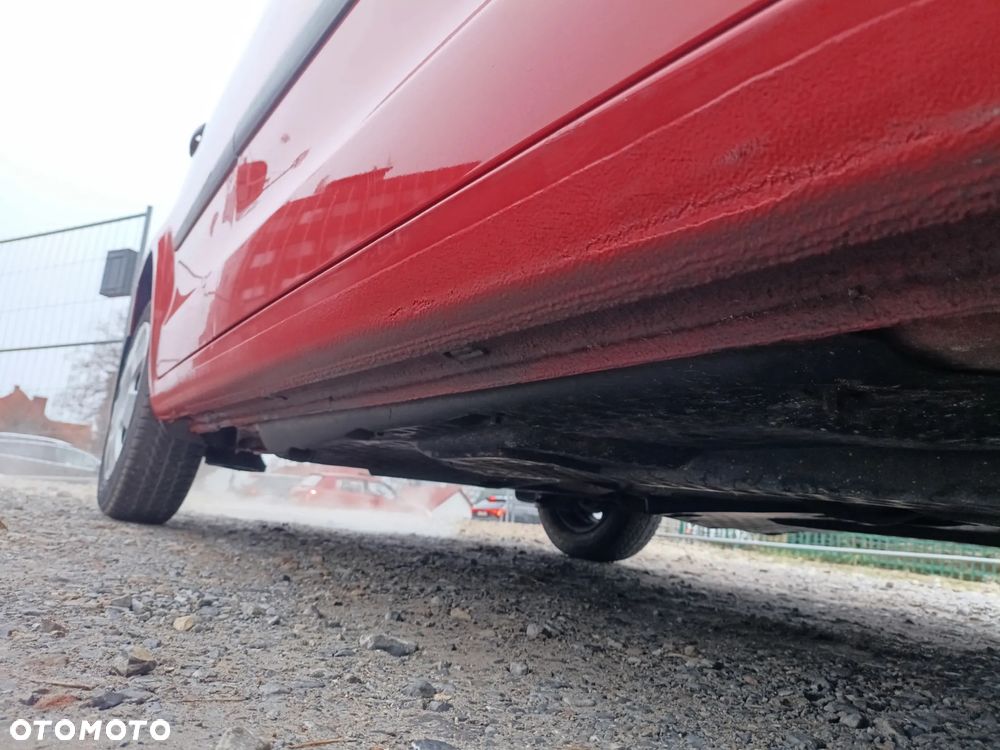 Volkswagen Polo 1.2 Team - 24