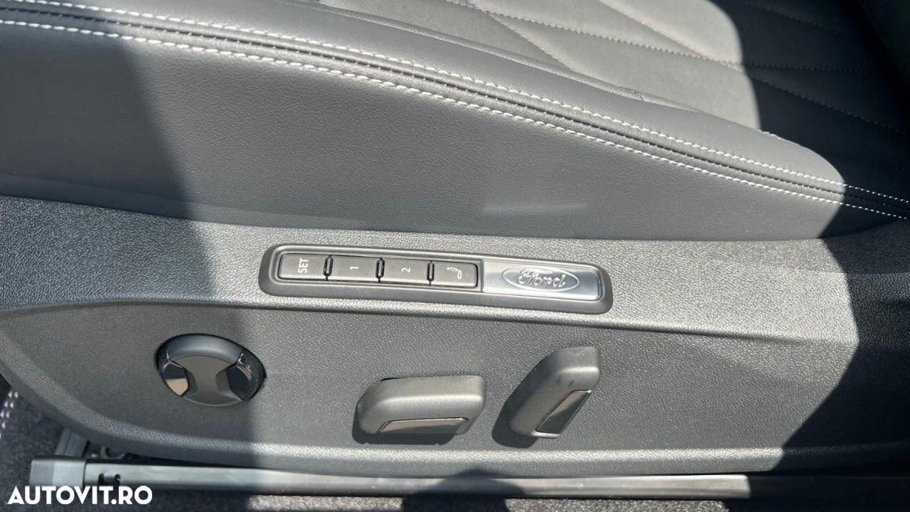 Ford Explorer AWD 79 kWh Extended Range Premium - 10