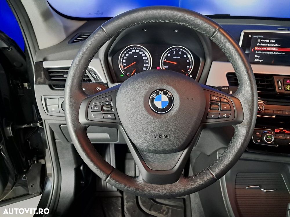 BMW X1 - 11