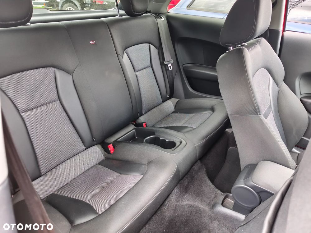 Audi A1 3-drzwiowe 1.4 TFSI S line Sportpaket - 15