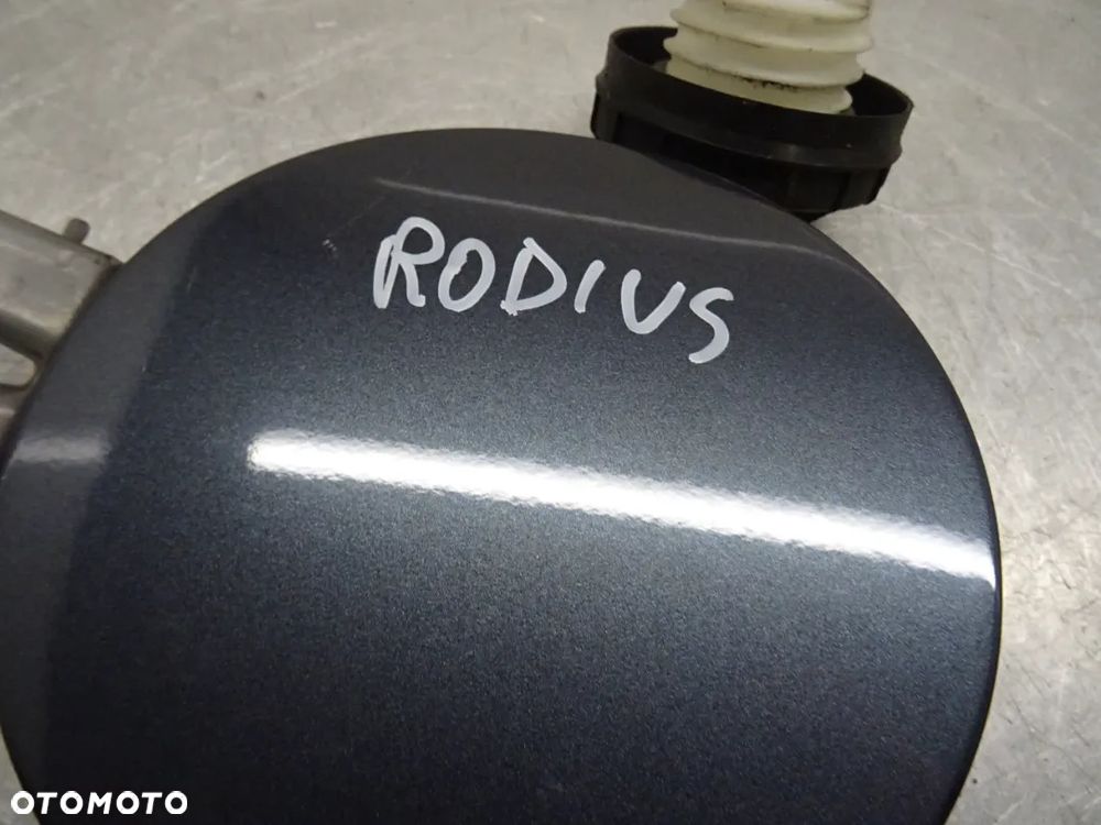 SSANGYONG RODIUS I 04-07 KLAPKA KOREK WLEWU PALIWA - 2