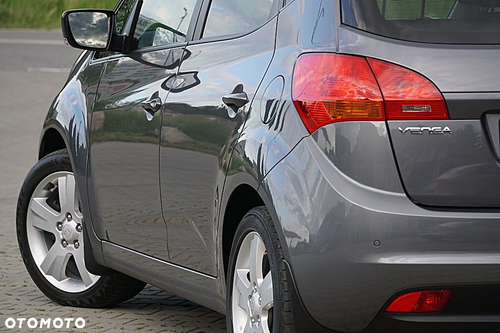 Kia Venga 1.6 CVVT Automatik Titanium Collection - 18