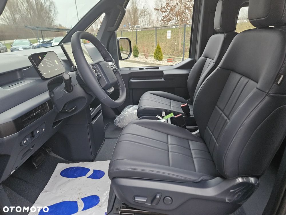 Kia PV5 - 16