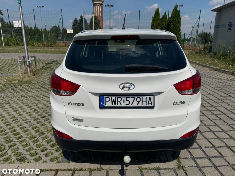 Hyundai ix35 1.6 2WD Fifa World Cup Edition - 6