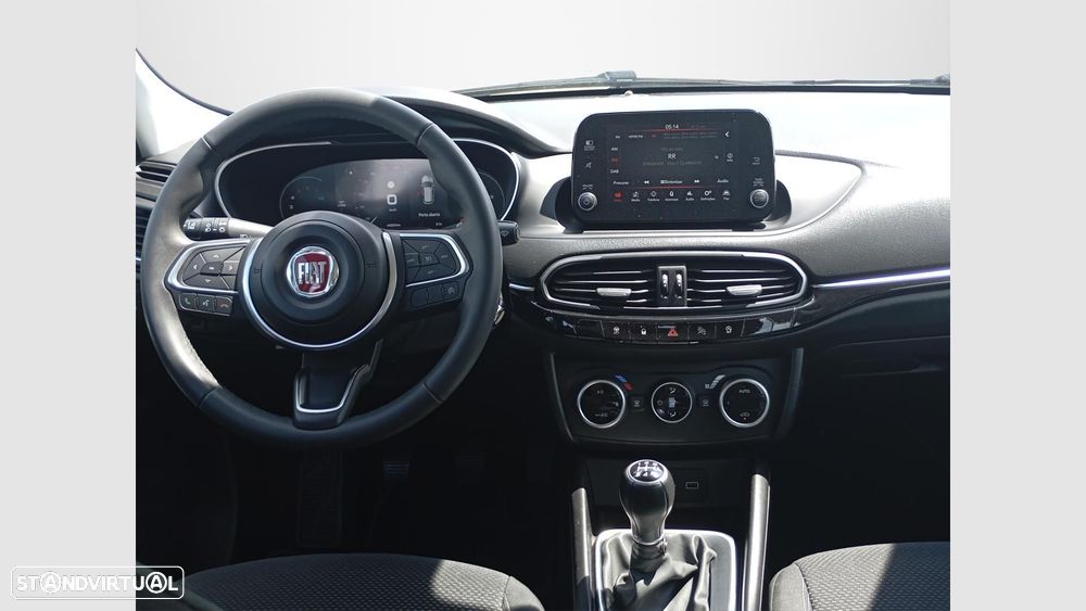 Fiat Tipo 1.3 MultiJet City Life — fotografia 13