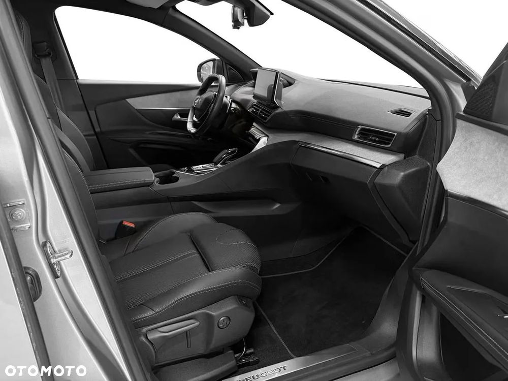 Peugeot 3008 1.6 PureTech HYbrid4 GT Line S&S EAT8 - 9