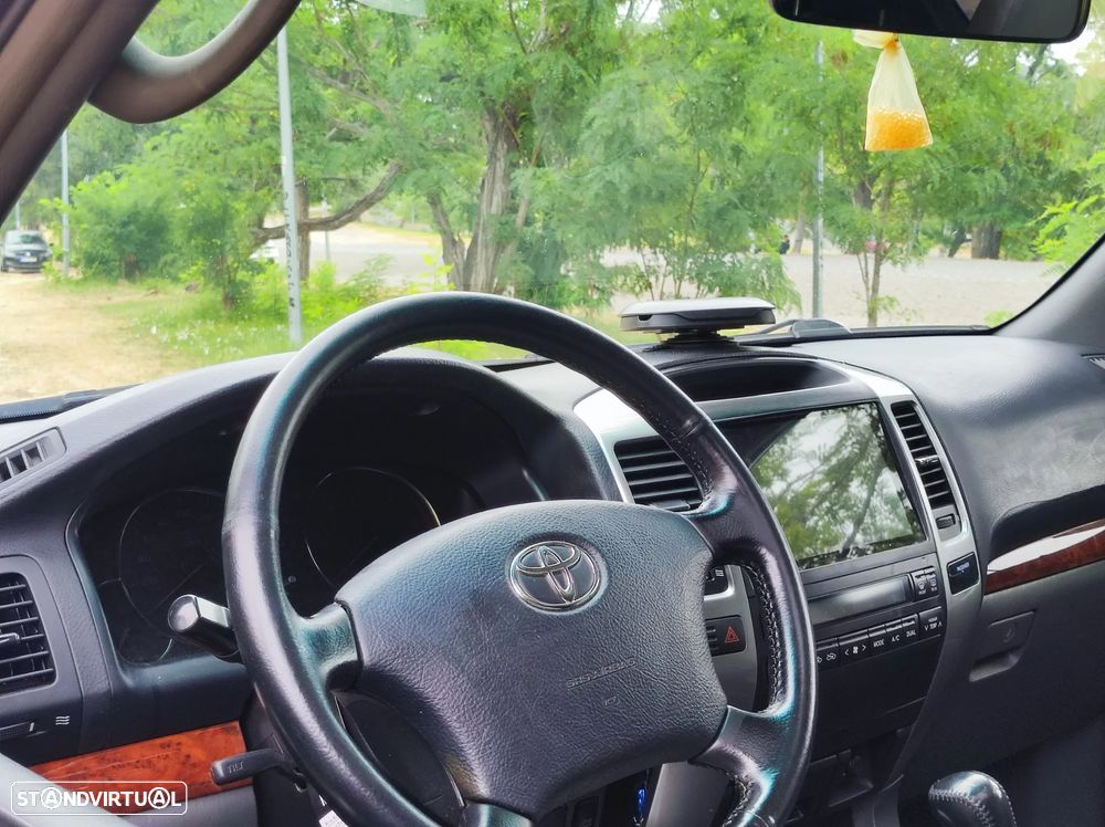 Toyota Land Cruiser 3.0 D-4D Pack CA - 7