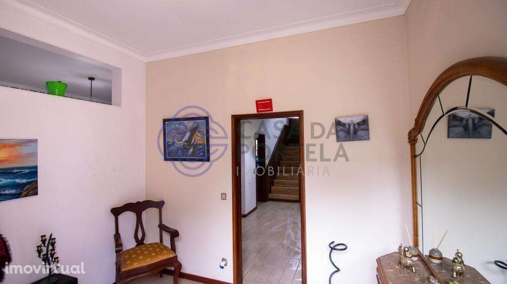 Moradia T6 em Avintes com Vista Rio, Armazém e Terraço – Excelente Opo - Grande imagem: 2/23