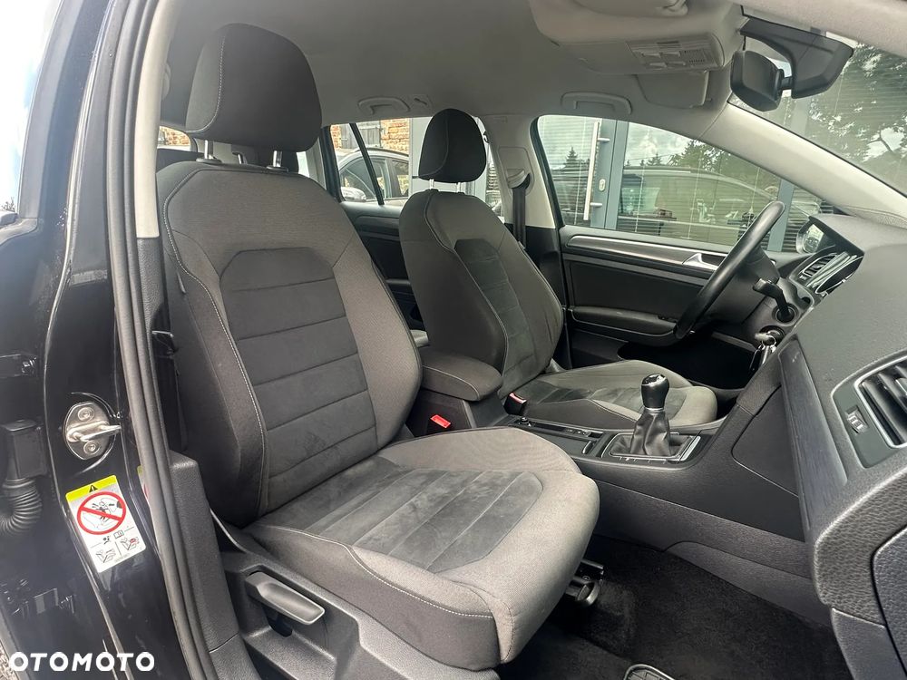 Volkswagen Golf 1.6 TDI (BlueMotion Technology) Comfortline - 31
