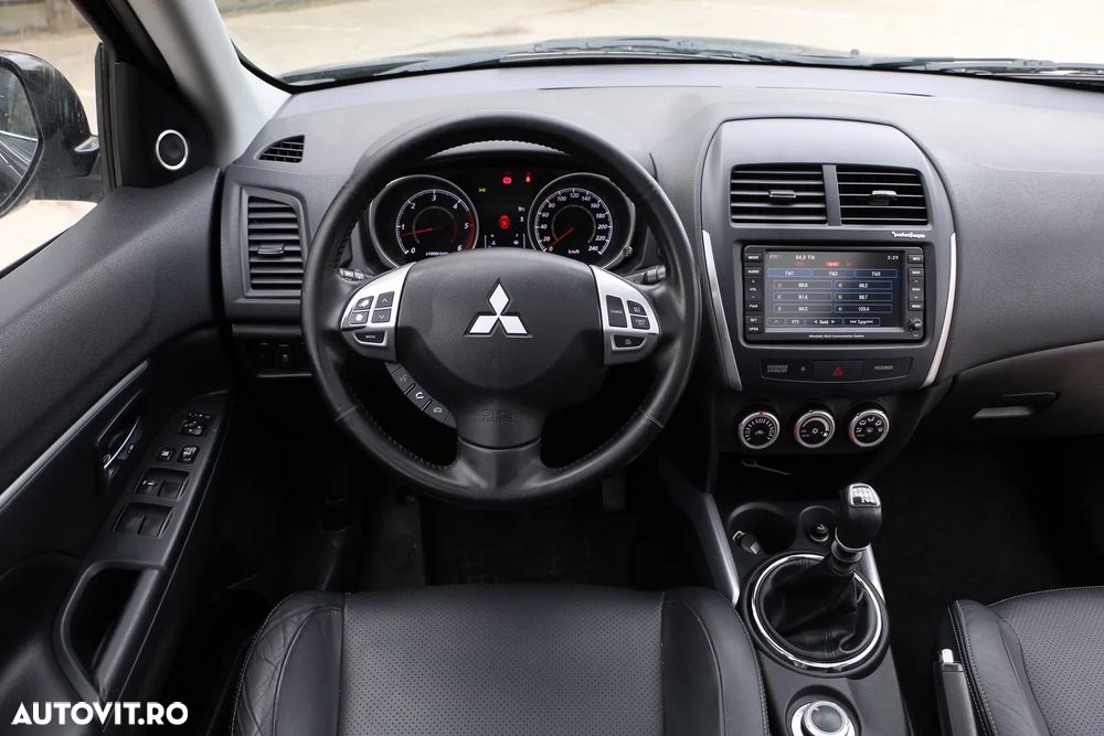 Mitsubishi ASX 1.8 DI-D 4WD Instyle - 22