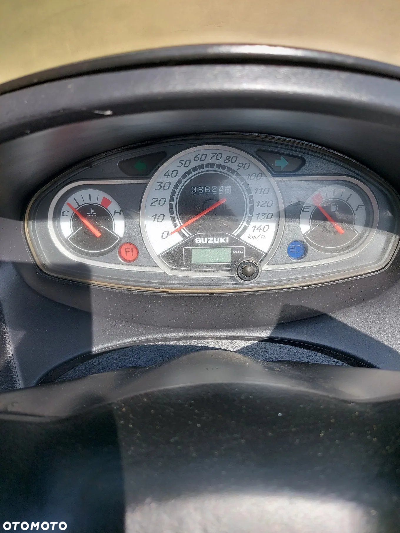 Suzuki Burgman - 5