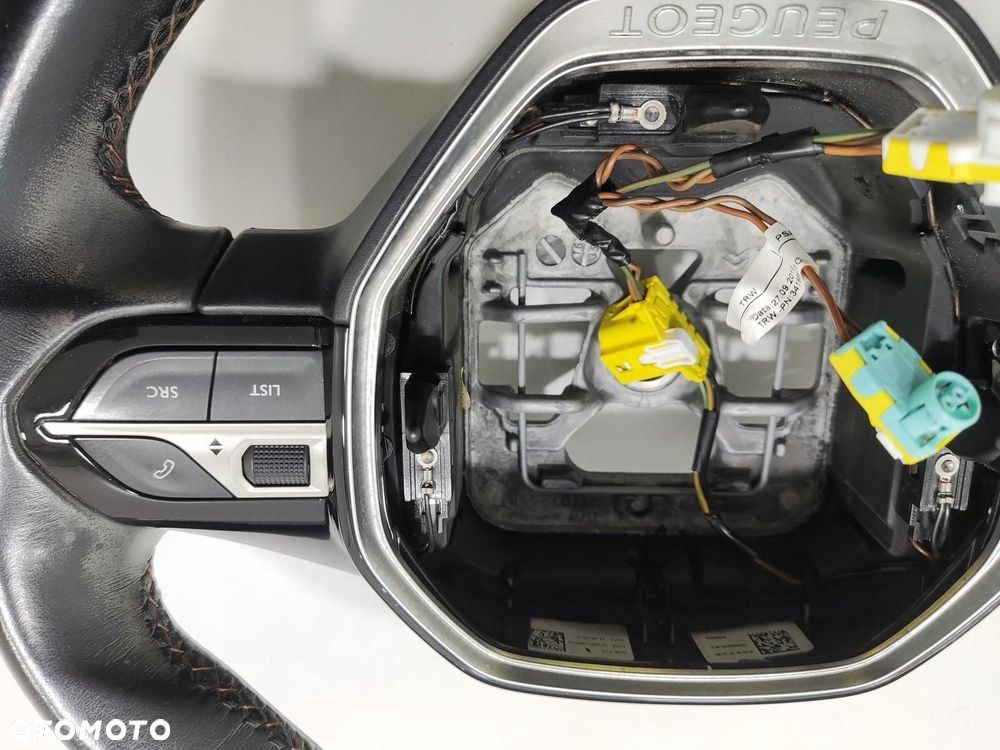 KIEROWNICA MULTIFUNKCJA STEROWNIE PEUGEOT 3008 II 2016-2020 - - 4