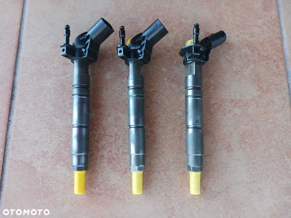 Wtryski mercedes 3.0 cdi A6420701987 - 1