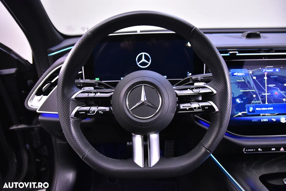 Mercedes-Benz E - 18