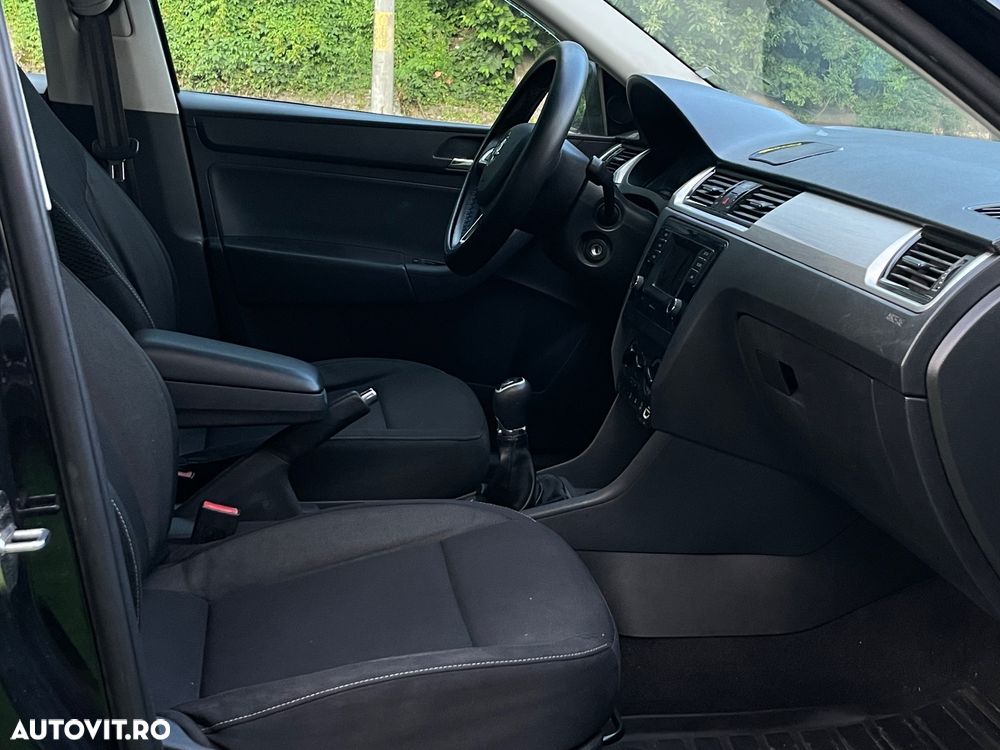 SKODA Rapid 2018 — imagine 9