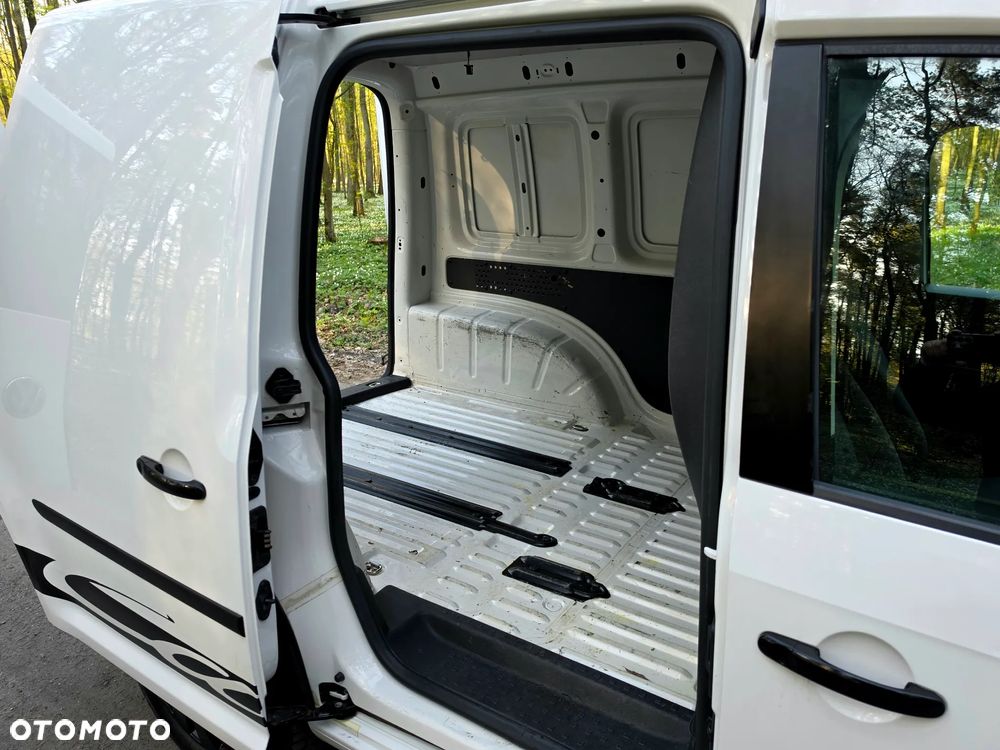 Volkswagen Caddy - 6