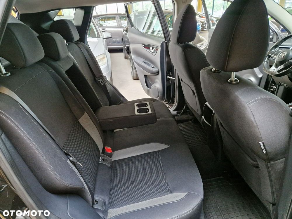 Nissan Qashqai - 21