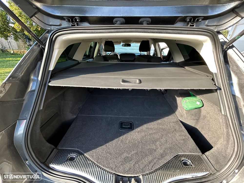 Ford Mondeo SW 1.5 TDCi Business Plus ECOnetic - 42