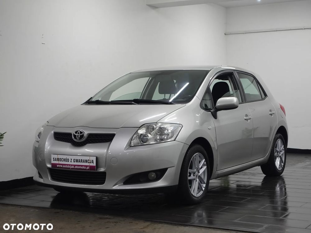 Toyota Auris 1.6 VVT-i Luna - 4
