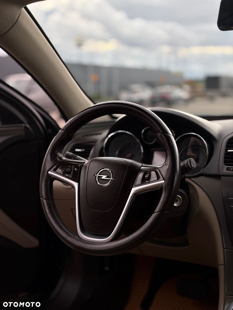 Opel Insignia 2.0 T Cosmo 4x4 - 20