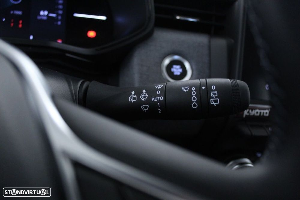 Mitsubishi Colt - 25