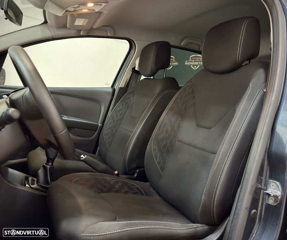 Renault Clio 0.9 TCe Limited - 9