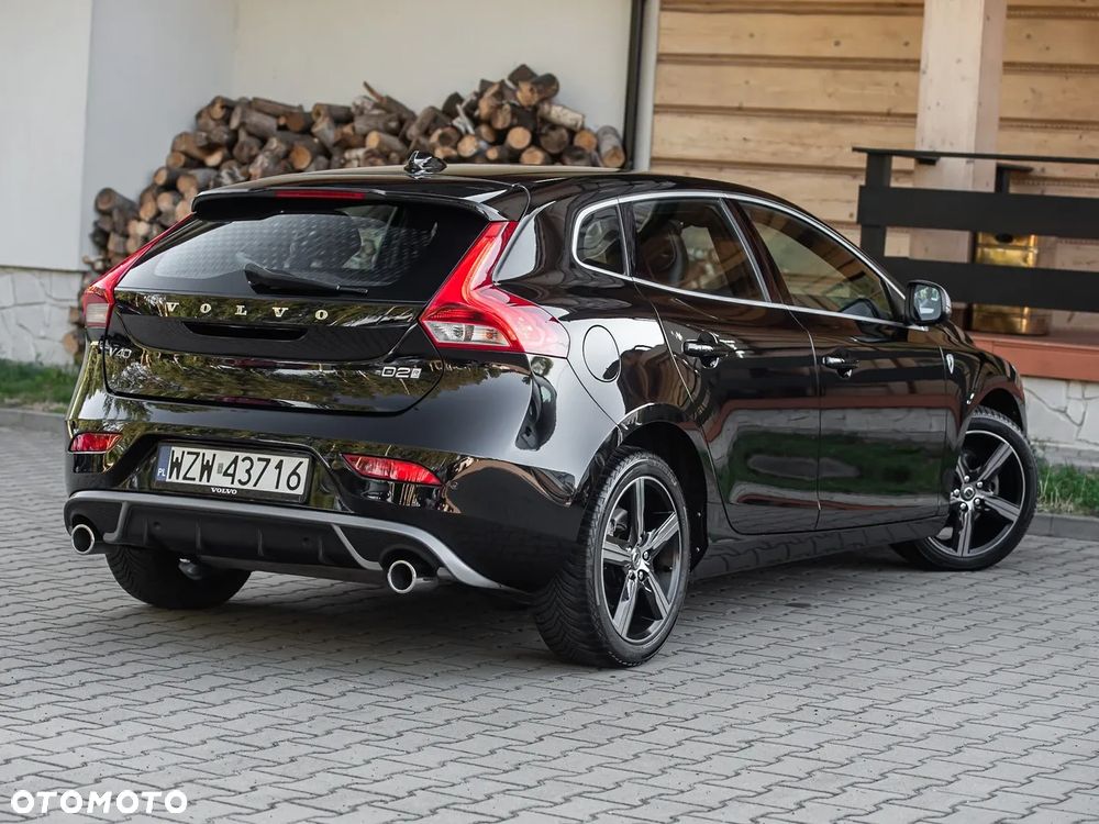 Volvo V40 D2 RDesign - 14