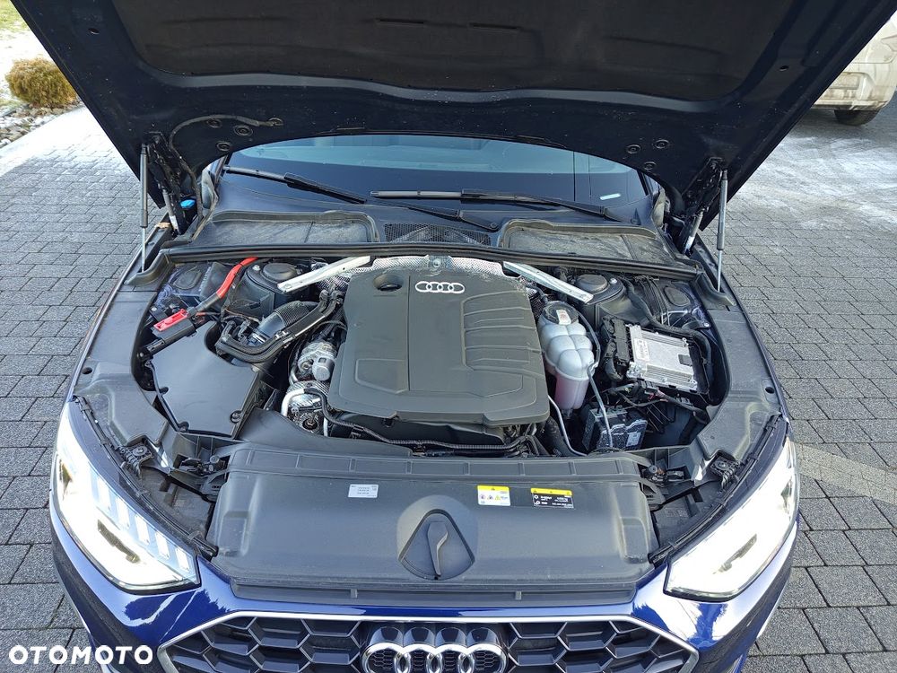 Audi A4 Avant 40 TDI S tronic S line - 12