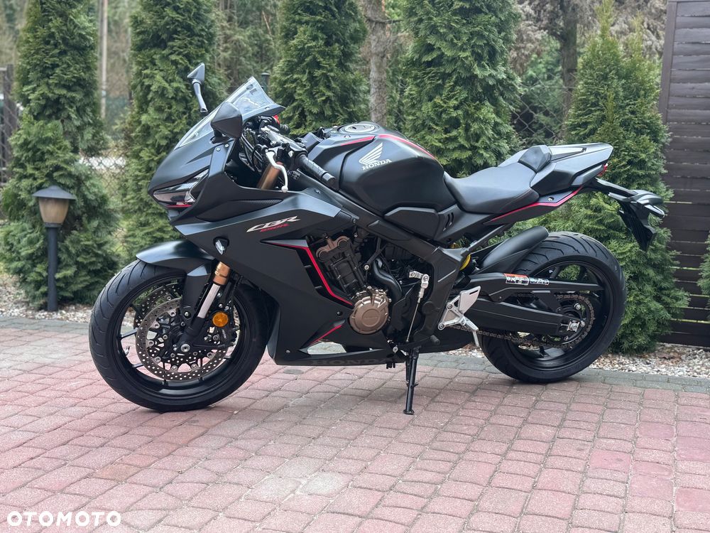 Honda CBR - 6