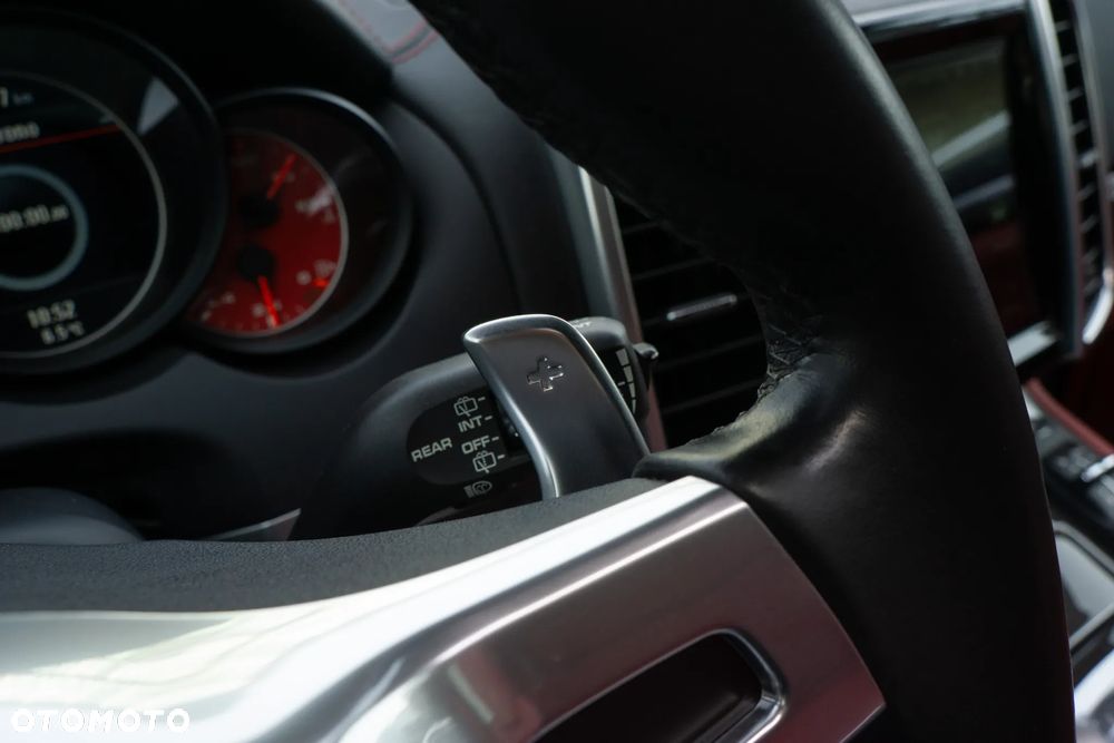 Porsche Cayenne Turbo S Tiptronic S - 31