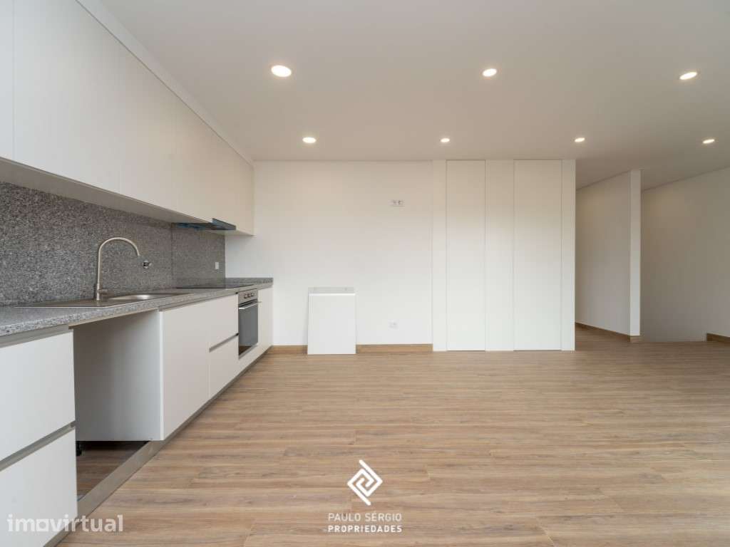 Andar de Moradia T2 Novo em Avintes, Vila Nova de Gaia - Grande imagem: 4/13