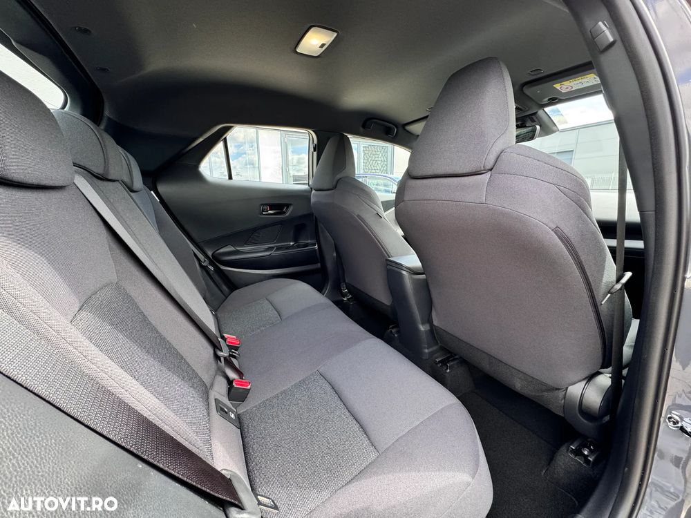Toyota C-HR 1.8 HEV 140 CP 4x2 CVT Active - 26