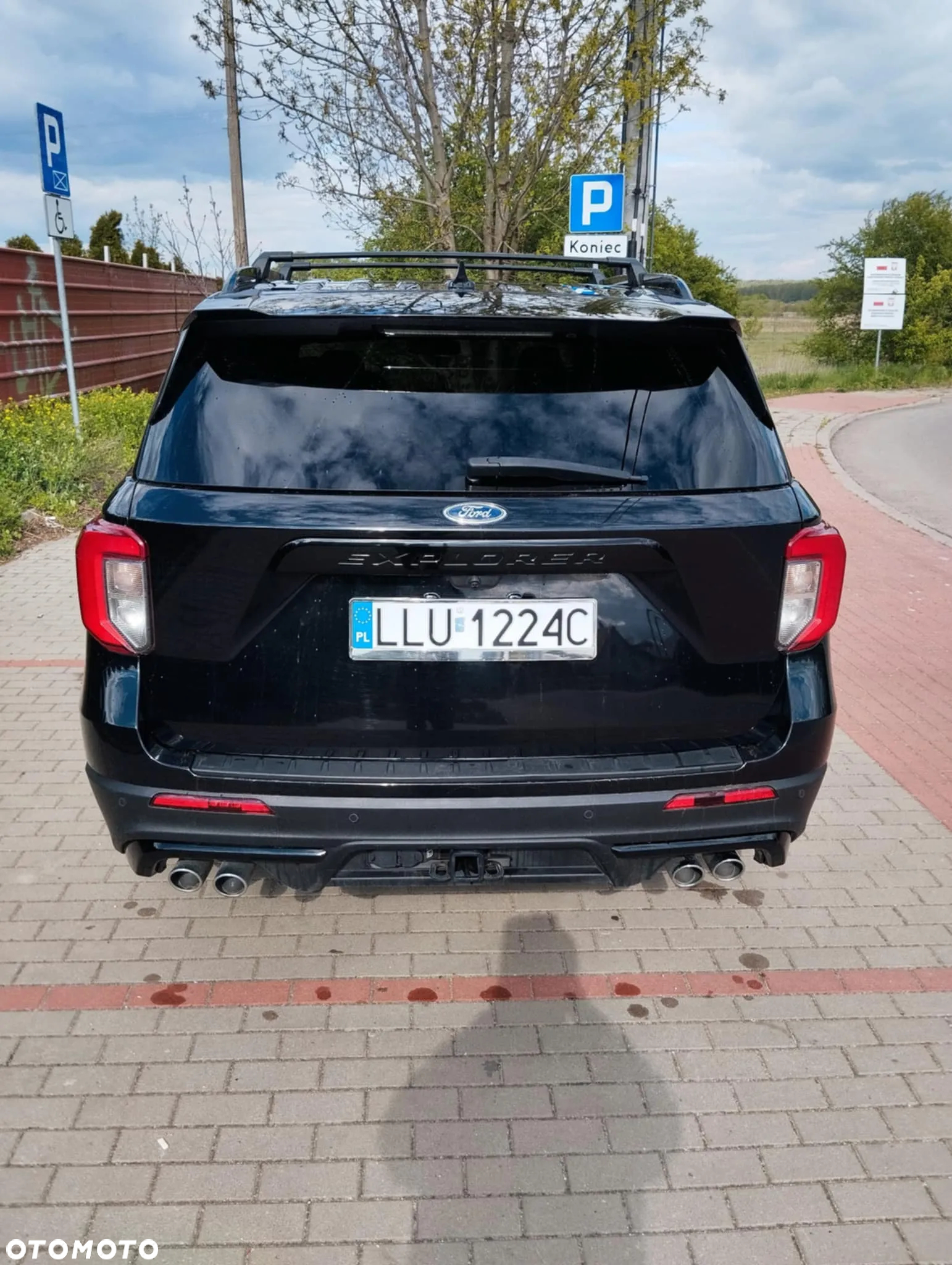 Ford Explorer - 8