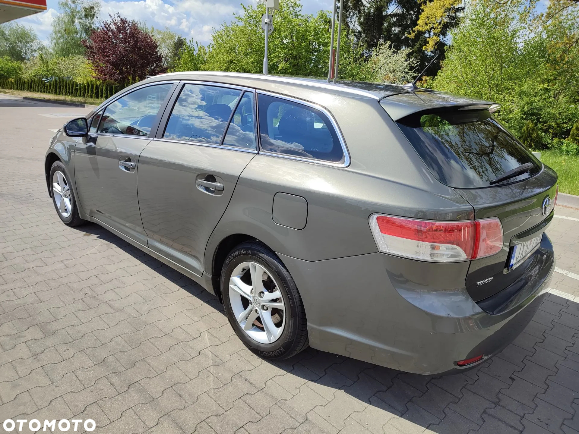 Toyota Avensis Combi 1.8 Comfort - 7