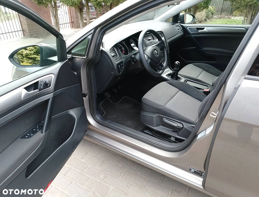 Volkswagen Golf 1.6 TDI BMT Comfortline - 14