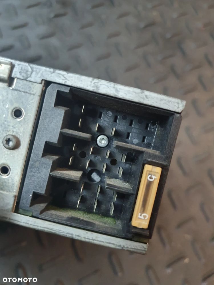 RADIO RADIOODTWARZACZ BLAUPUNKT CAR 300 E 90533422 - 4