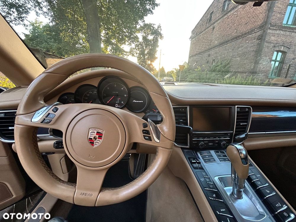 Porsche Panamera Diesel - 14