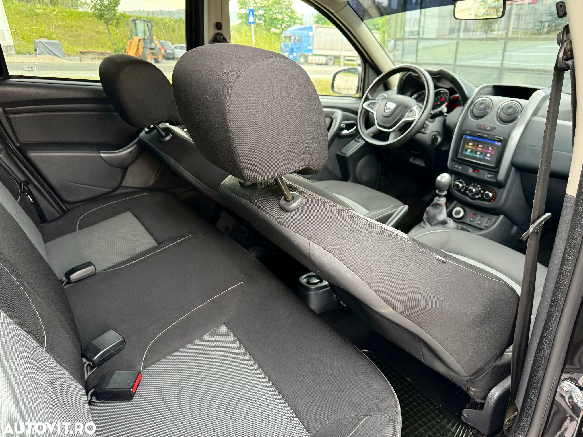 Dacia Duster dCi 110 FAP 4x4 Prestige - 16