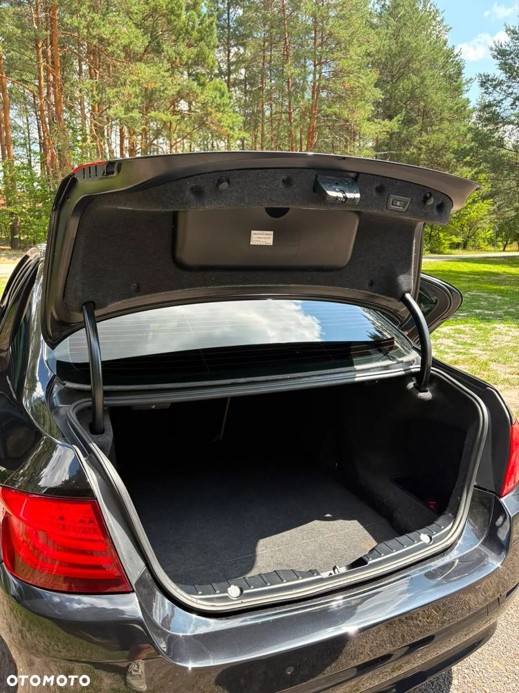 BMW Seria 5 - 16