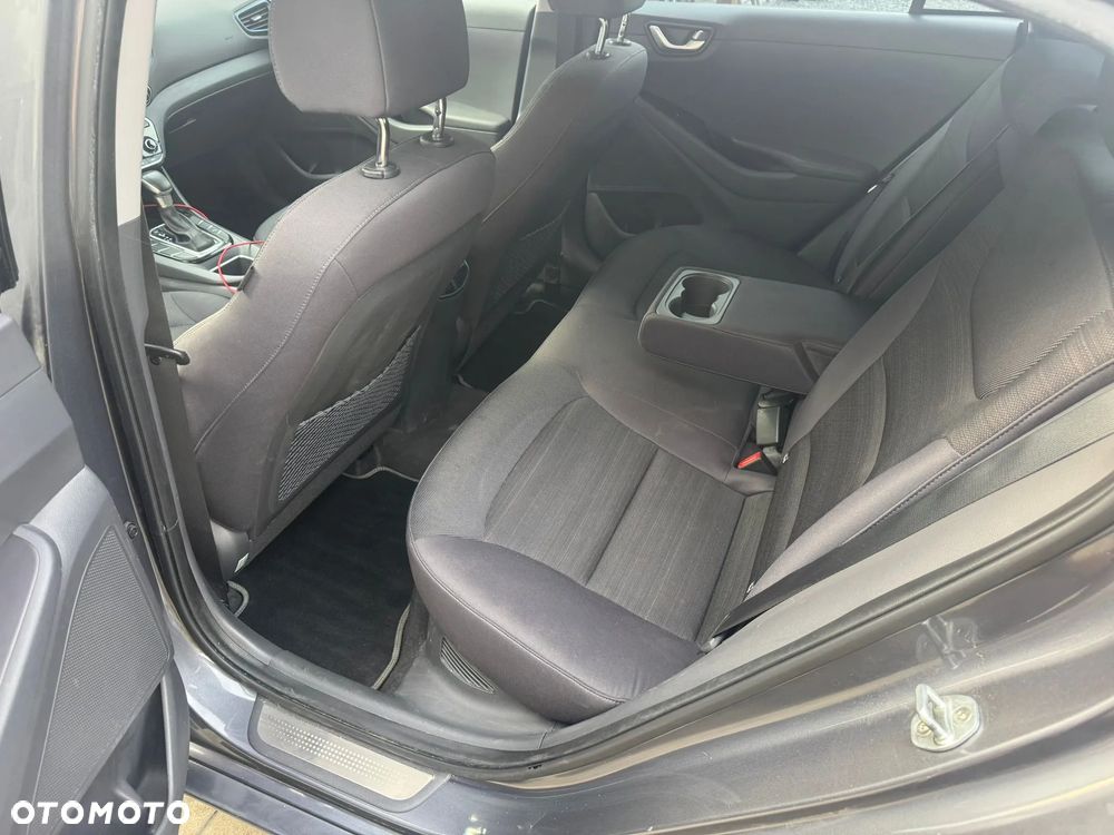 Hyundai IONIQ 1.6 GDI Style - 13