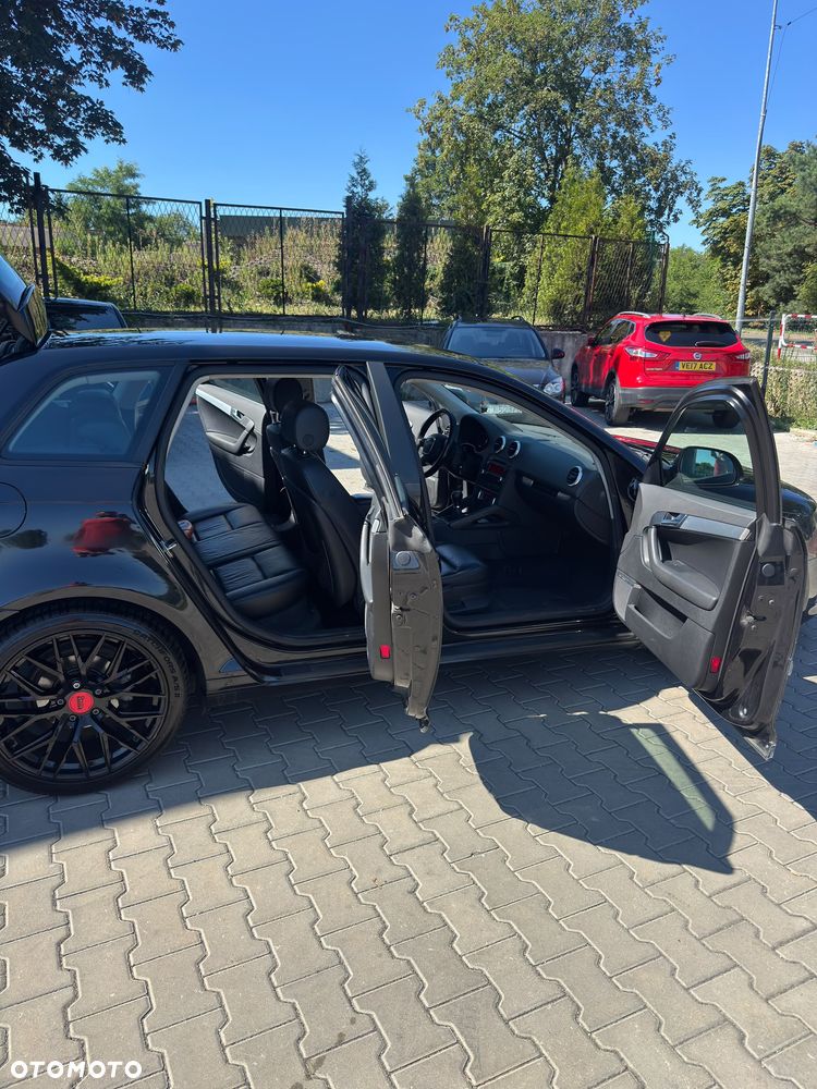 Audi A3 Sportback 2.0 TDI DPF Ambiente - 17