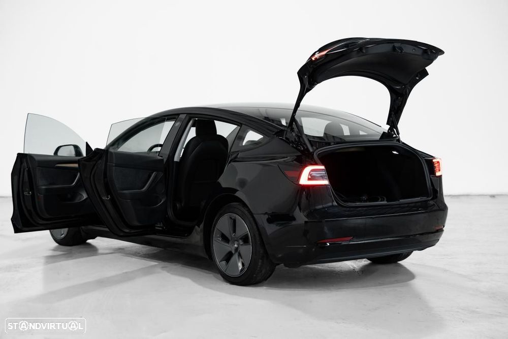 Tesla Model 3 2022 photo 4