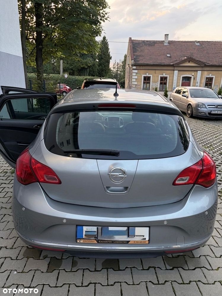 Opel Astra 1.4 T Sport - 31