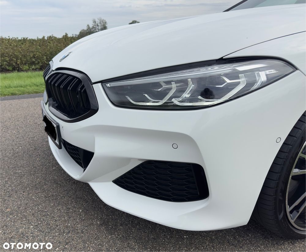 BMW Seria 8 - 8