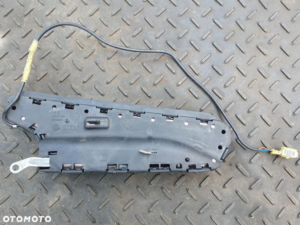 VW PASSAT B6 PODUSZKA POWIETRZNA AIRBAG FOTELA PRAWA 3C0880242 - 2