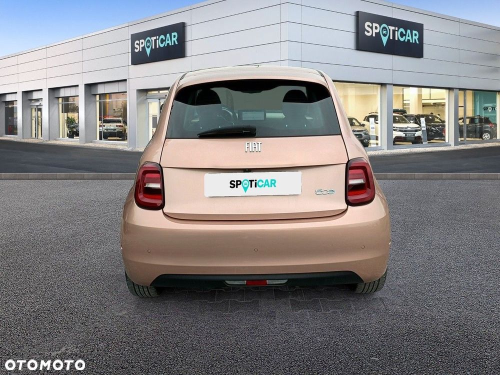 Fiat 500e - 6