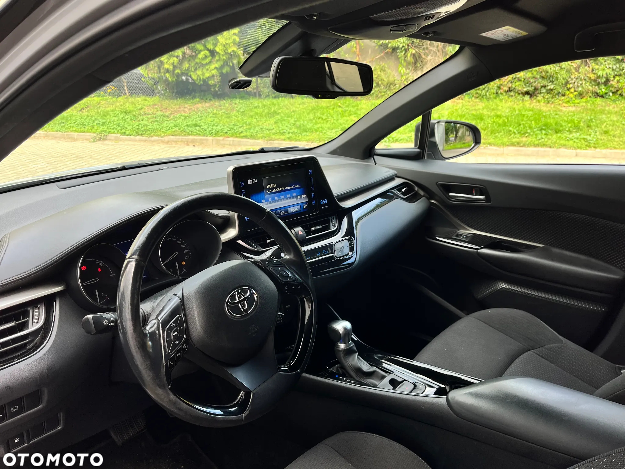 Toyota C-HR 1.8 Hybrid GPF Executive - 10