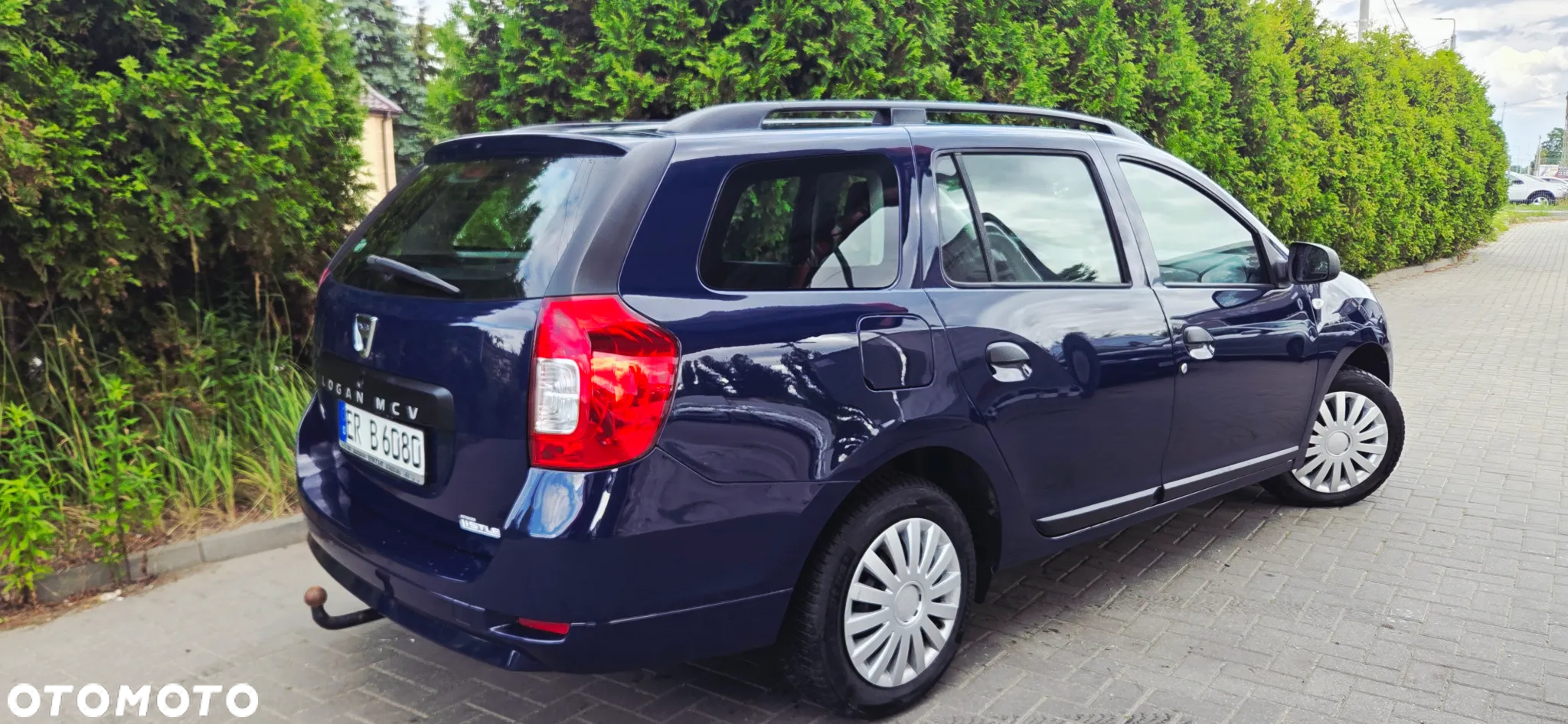 Dacia Logan MCV 1.2 16V 75 Ambiance - 14